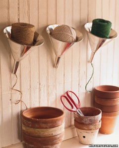 martha twine holder