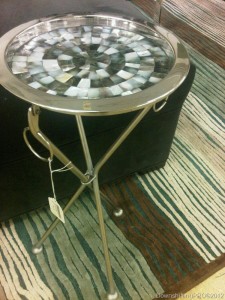 Kingsmills_London_DownshiftingPRO_sidetable4