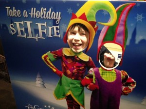 Elf_Grand Theatre_London_DownshiftingPROFunny3
