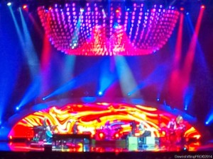 Elton John_Dont Let the Sun Go Down on Me_BudweiserGardens_ DownshiftingPRO_2