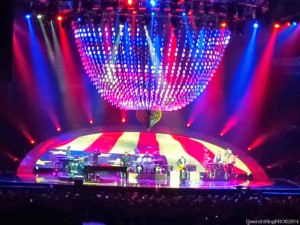 Elton John_Philadelphia Freedom_BudweiserGardens_ DownshiftingPRO_1