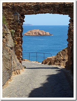 Revisiting the Spanish Coast - La Costa Brava 14 Mediterranean See from Tossa De Mar, Spain_Walled City_@DownshiftingPRO