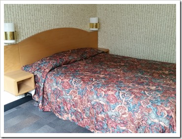 Student Residences and Dorms as Affordable Accommodations@DownshiftingPROtravel_QueeBed