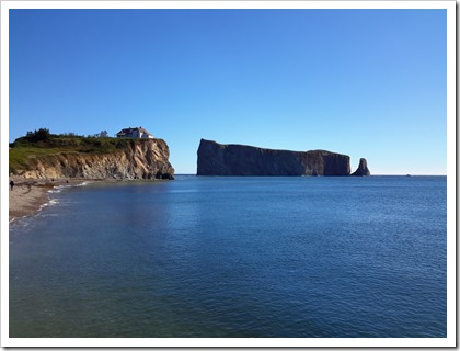 Percé Rock (French Rocher Percé) Sunrise_DownshiftingPROtravel #QuebecMaritime