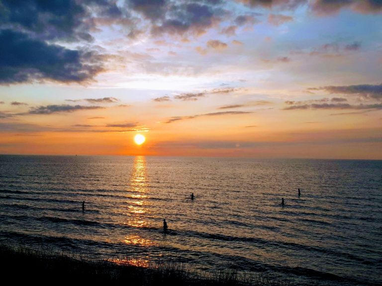 Sunset Beach in Grand Bend Ontarion @DownshiftingPRO 3
