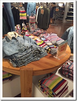 Jean Jackets & Sweaters_The Gap_What Teens Want for Christmas_@DownshiftingPRO