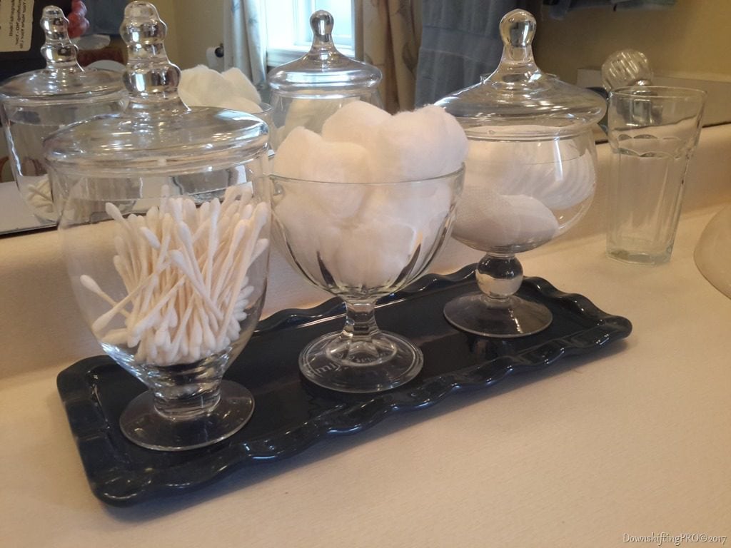 From Georgian Bay to Weston Flax -My Benjamin Moore Home - DownshiftingPRO - PIN The Emily Henry tray was a perfect accessory for my Benjamin Moore Home colour palette