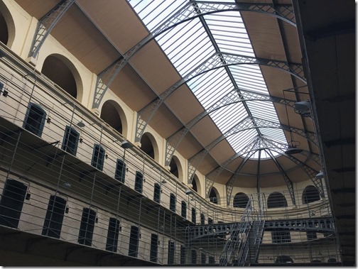 DUBLIN - Photo Essay with Tiny Regrets @DownshiftingPRO