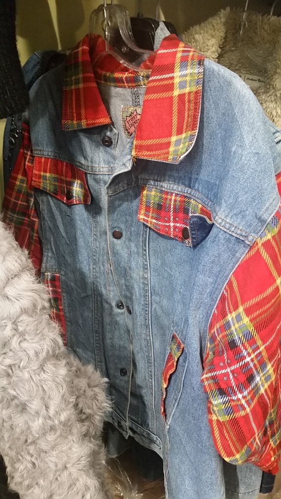 Best Vintage and Thrift Shops in Kensington Market–Toronto 3 Vintage Stores in Kensington Market Toronto DownshiftingPRO