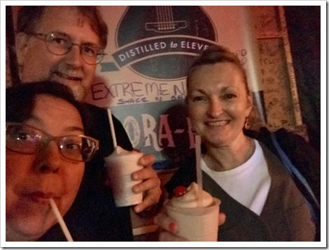 Good Eats in Gulf Shores & Orange Beach Alabama - Go Because of the Seafood #TBEXhuntsville 38 Ultimate Food Guide and Good Eats in Gulf Shores and Orange Beach