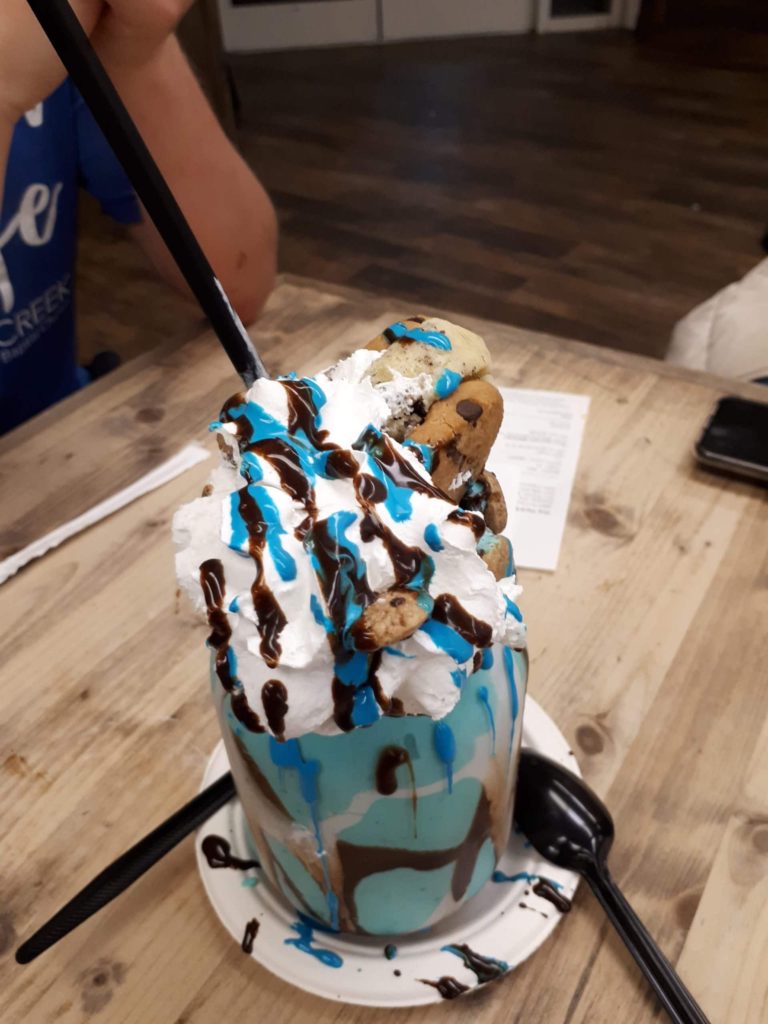 Good Eats in Gulf Shores & Orange Beach Alabama - Go Because of the Seafood #TBEXhuntsville 36 Ultimate Food Guide and Good Eats in Gulf Shores and Orange Beach - The Yard Milkshakes