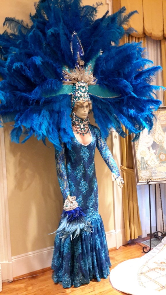 Mystic Societies. Why they are popular in Mobile Alabama. @DownshiftingPRO #Alabama #MardiGras