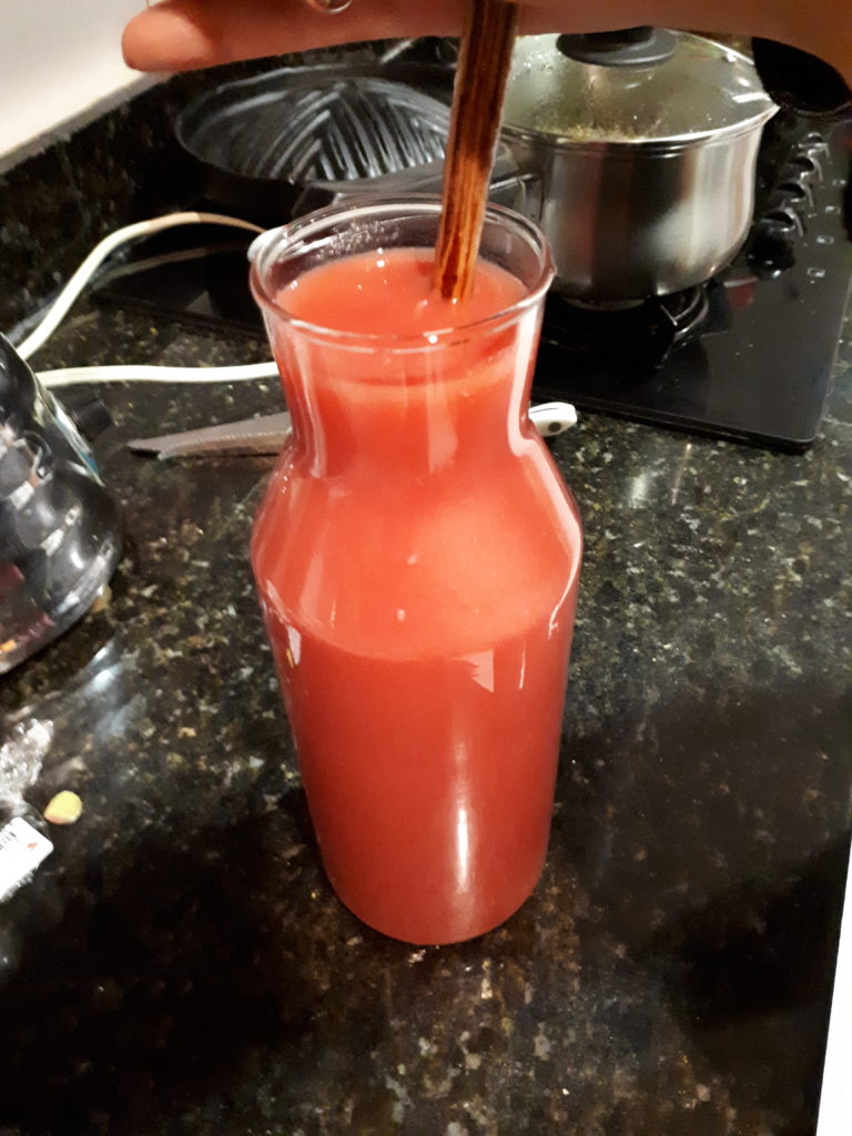 Ultimate Guide to Fruits and Juices of Colombia - with 32 Stunning Pictures 36 Jugo de Mora - Blackberry juice - Fruits and juices of Colombia. DownshiftingPRO