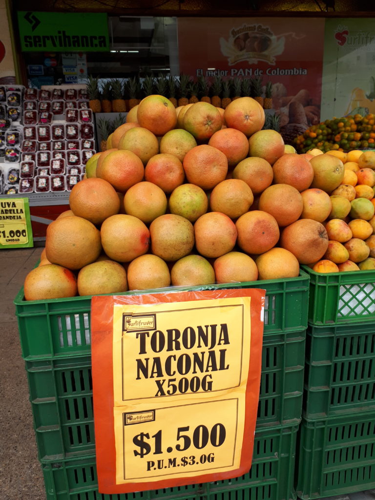 Ultimate Guide to Fruits and Juices of Colombia - with 32 Stunning Pictures 34 Grapefruits - Toronja - Fruits and juices of Colombia. DownshiftingPRO
