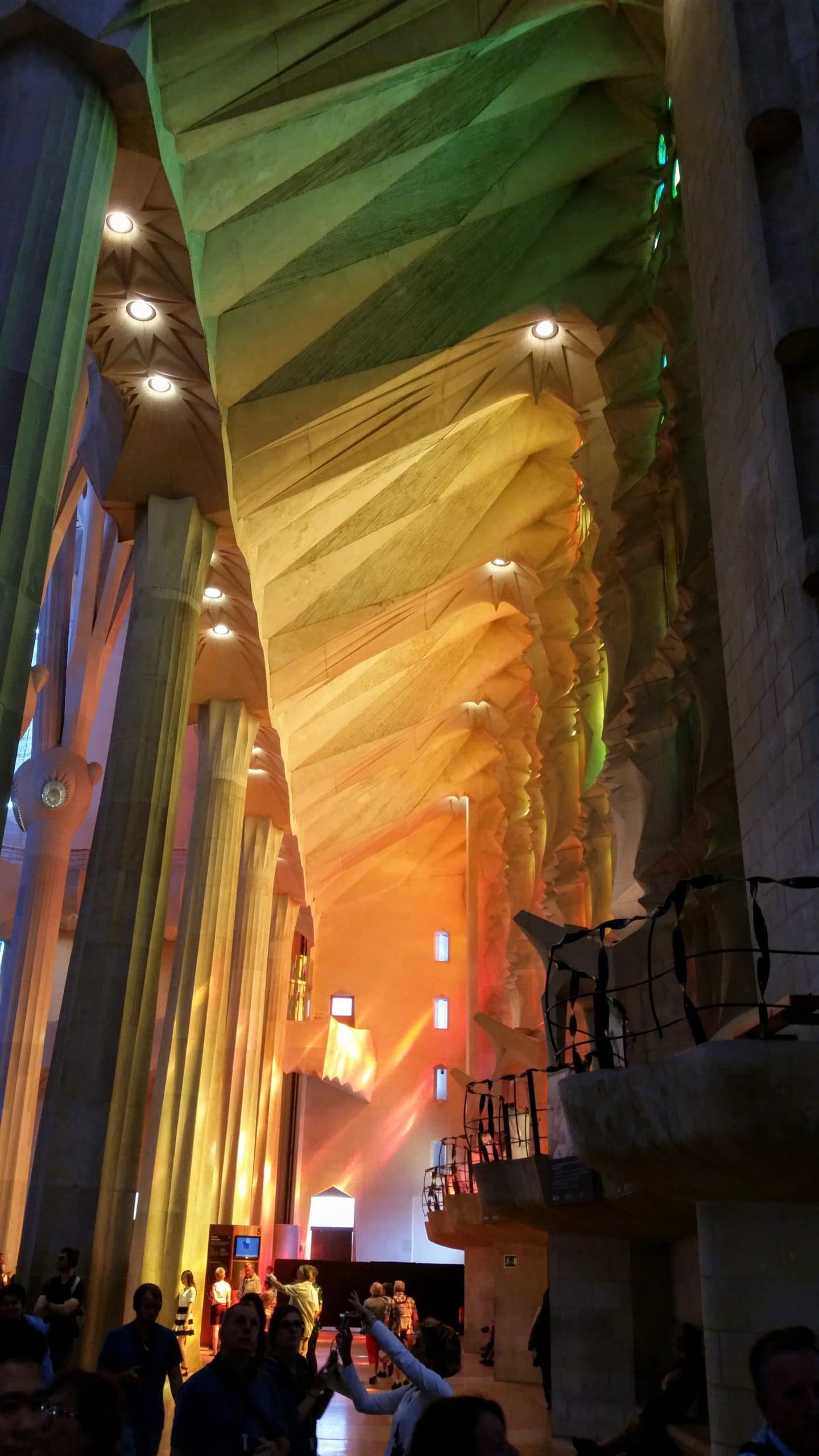 Gaudí and Modernist Architecture Tour in Barcelona 21 20150507 095756 2 scaled