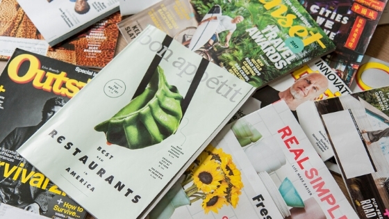Organizing Magazines - DownshiftingPRO 