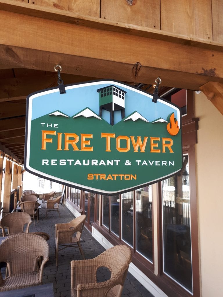 Moving to Vermont - 20+ Reasons to seriously consider Vermont or Why One Week with #SkiVermont changed my life 11 Order the Ahi Tuna Nachos at Fire Tower in Straton VT @DowshiftingPRO 1