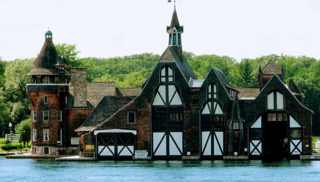 Where is Boldt Castle? What to see in Thousand Island, NY DownshiftingPRO