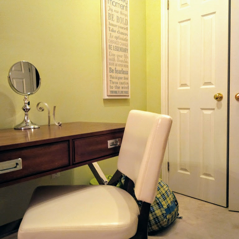  Benjamin Moore Makeover was a breeze when we started with #Freshstart.