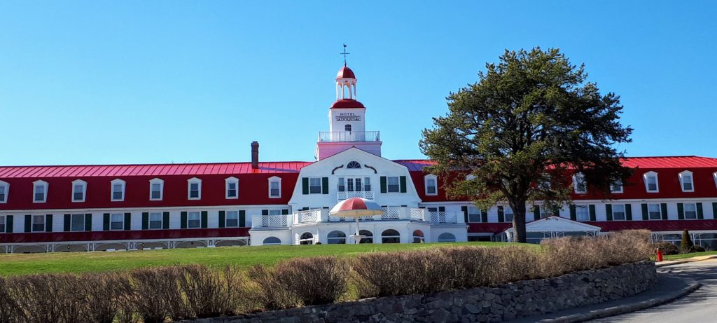 Your Guide to Where to stay in Quebec: Unique Farms to Futuristic Pods in the woods 10 Hotel Tadoussac Quebec Maritime @DownshiftingPRO