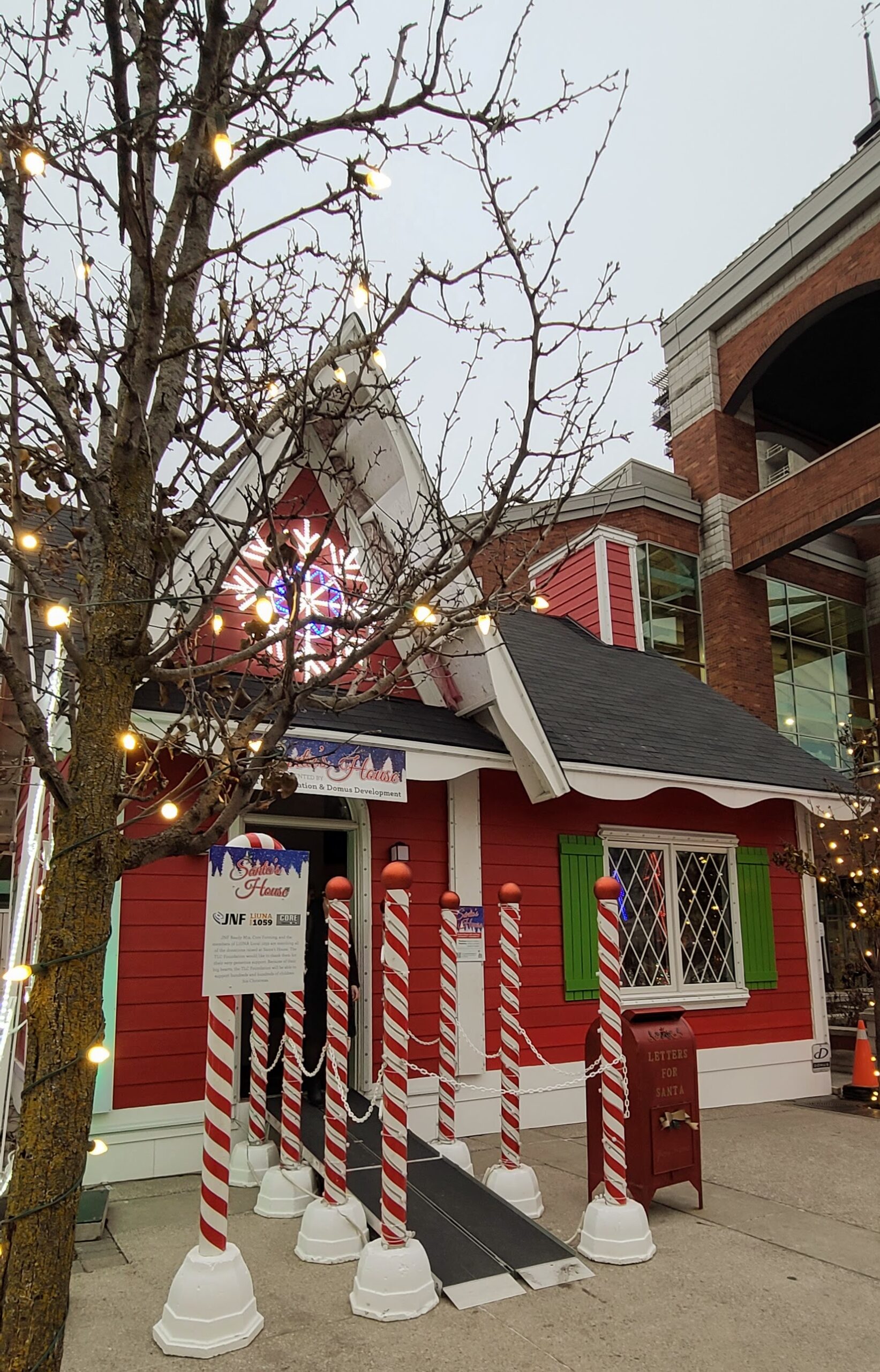 Holly Jolly Holiday Market Covent Garden Market Things to do in London Ontario 1 scaled