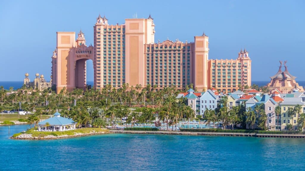 Things to do in the Bahamas - Atlantis - Photo credit Canva