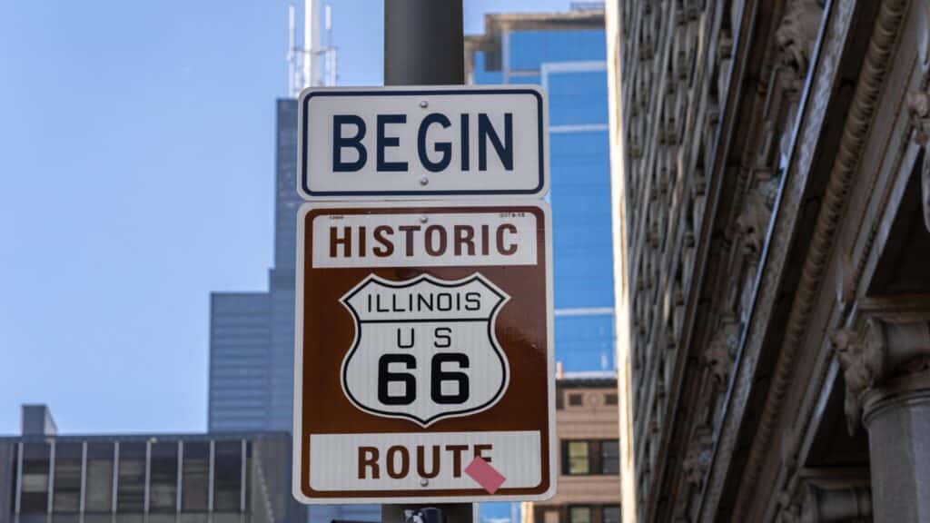 The street sign of the beginning of Route 66 - Museums on Route 66