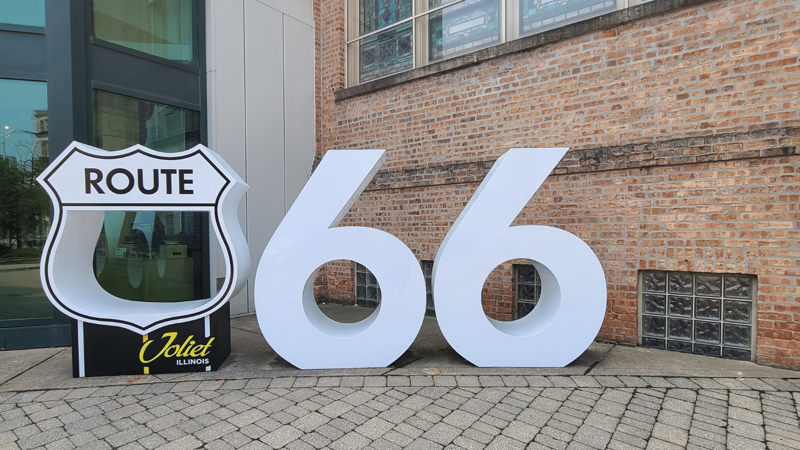 Route 66 Joliet Photo Credit DownshiftingPRO 20230829 005534 0000
