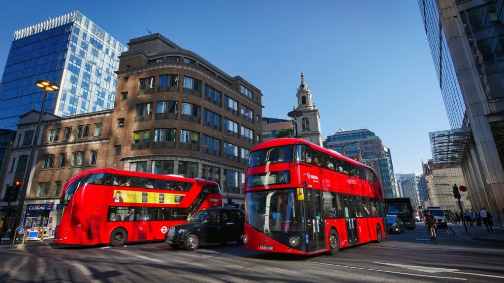 8 Unbeatable Destinations for Weekend Getaways in Europe 2 London Photo Credit fietzfotos CanvaPro