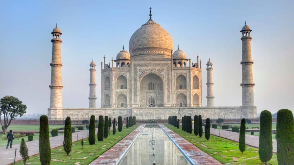 Taj Mahal Photo Credit Sudipta Mondal CanvaPro