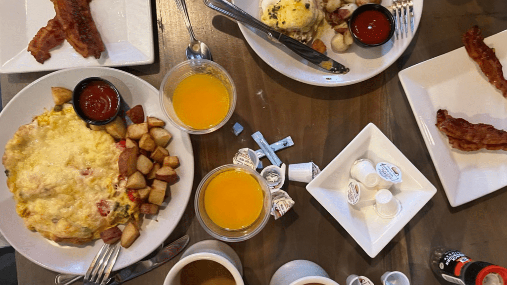 Brunch at Elaines Cape May Photo Credit DownshiftingPRO 20231122 015633 0018