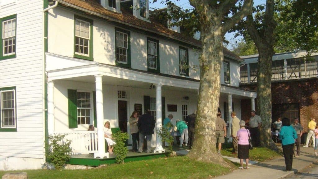 Discover Lancaster County: What to do in Pennsylvania, Amish-Style 13 What to do in Pennsylvania? Learn about the Underground Railroad