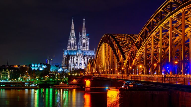 Cologne Germany Photo Credit Sven FotografiertCanvaPro