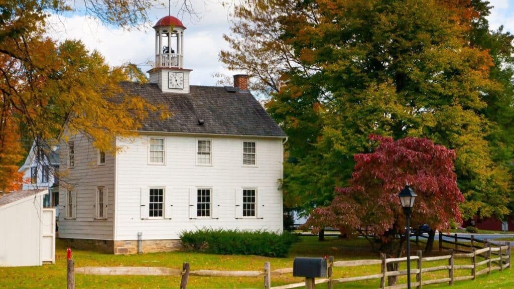 Discover Lancaster County: What to do in Pennsylvania, Amish-Style 17 What to do in Pennsylvania? Visit the Epharata Cloister. This was a religous community of Brothers and Sisters in Lancaster County, PA