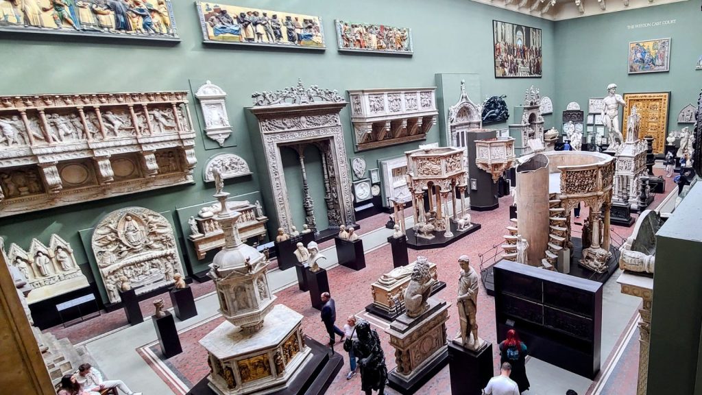 The Ultimate Guide of Things To Do in London, England 5 Victoria and Albert Museum Cast Courts Trajan Column replica
