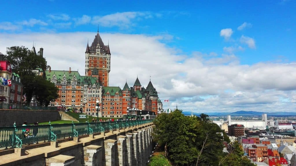 10 Best Canadian Cities To Live In 7 Chateau Frontenac Photo Credit Aurusdorus CanvaPro