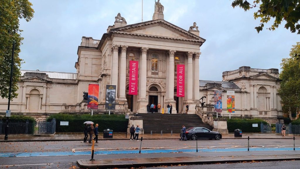 The Ultimate Guide of Things To Do in London, England 8 Tate Britain JMW Turner seascape painting gallery