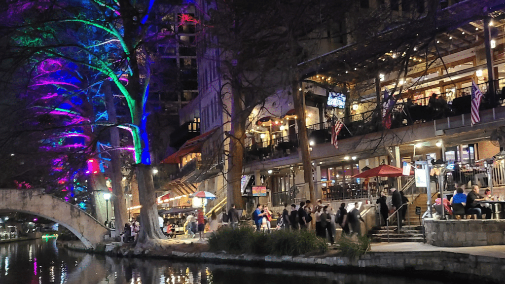 Riverwalk in San Antonio Photo Credit DownshiftingPRO 2 20240325 084156 0015