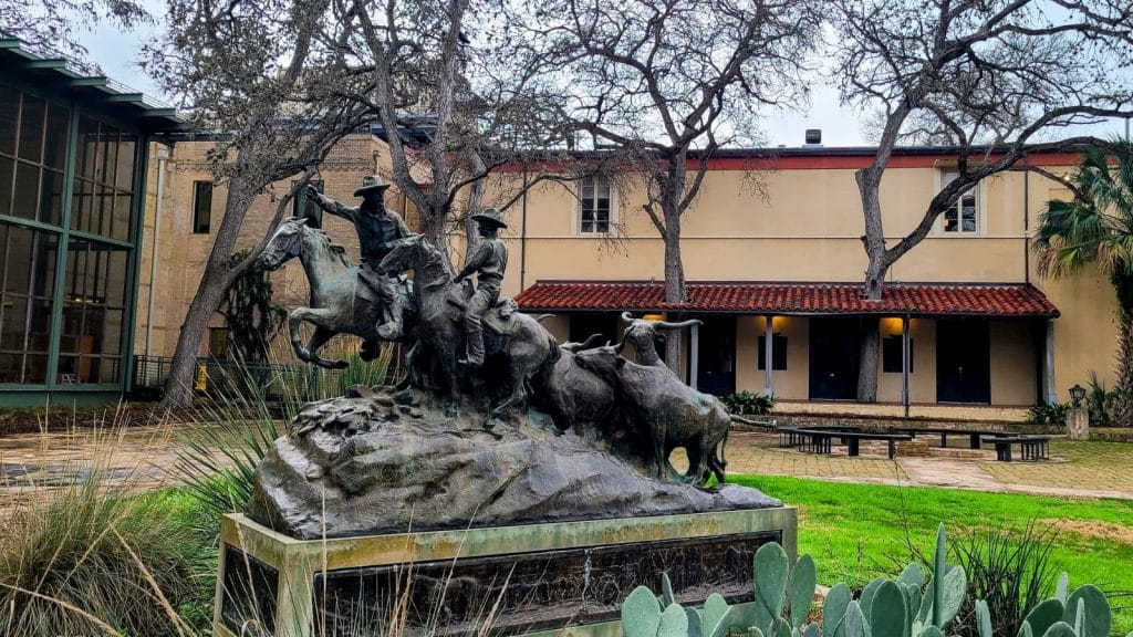 The Witte Museum Courtyard Photo Credit DownshiftingPRO