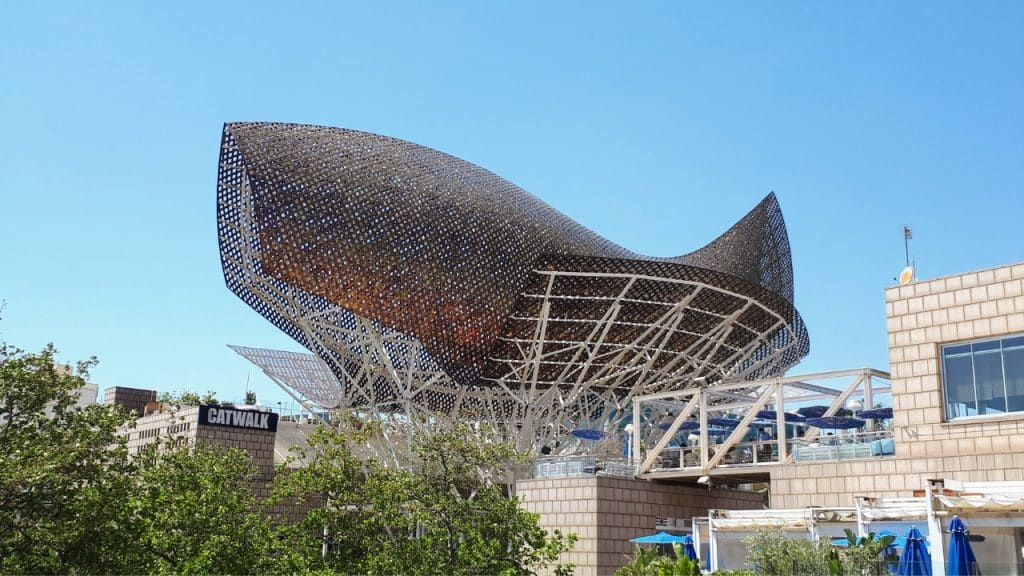 Get Down on One Knee and Propose in These Romantic European Capitals 23 Barcelona Photo Credit DownshiftingPRO