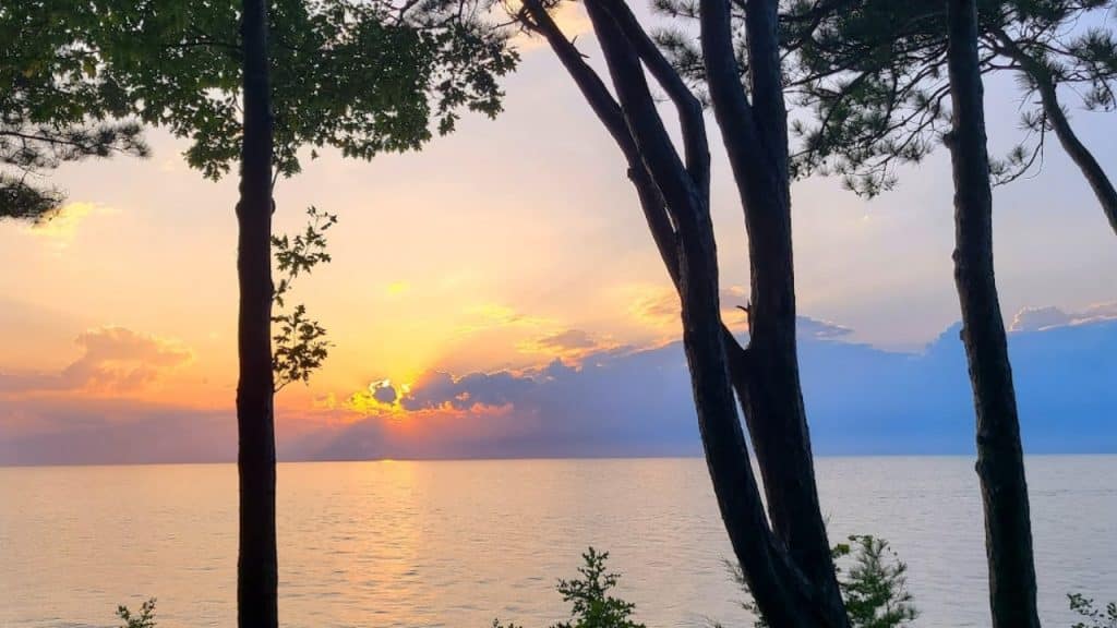 Sunset over Great Lakes Photo Credit DownshiftingPRO 2