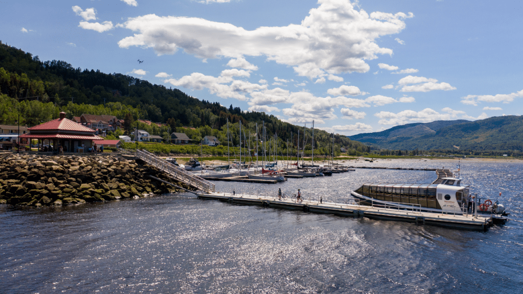 Veloroute du Fjord Photo Credit JMDecoste via Tourisme Saguenay Lac Saint J 20240418 113833 0014