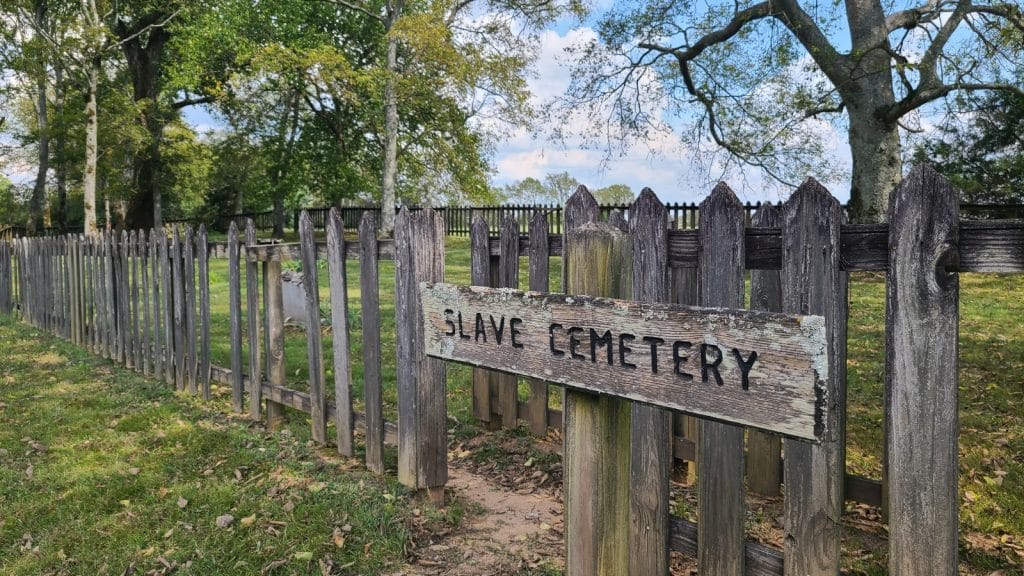 Battle of Franklin - Three Historic Sites Not to Miss in Franklin, TN 6 Slave Cemetery Rippa Villa, Spring Hill, TN Photo Credit_ Margarita Ibbott via DownshiftingPRO