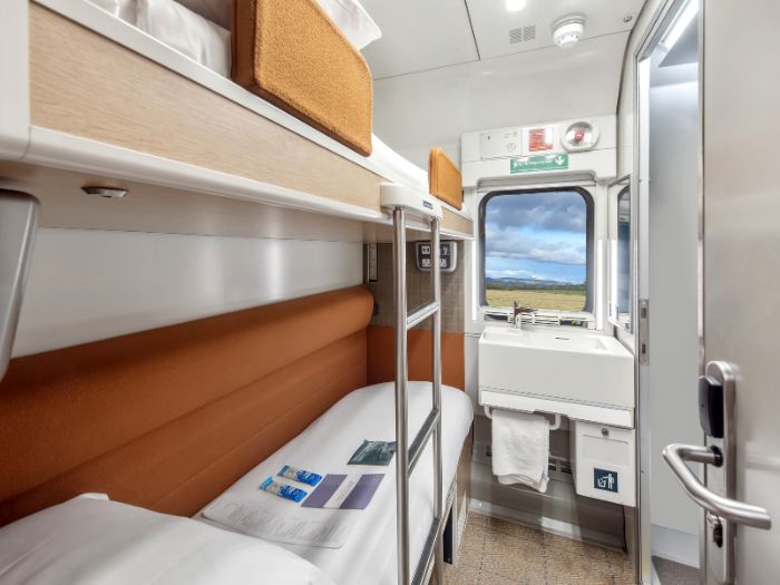 Train Travel: The Caledonian Sleeper Review - Britain’s Luxury Hotel on Rails 5 Twin Club en suite Caledonian Sleeper Photo Credit Caledonia Sleeper
